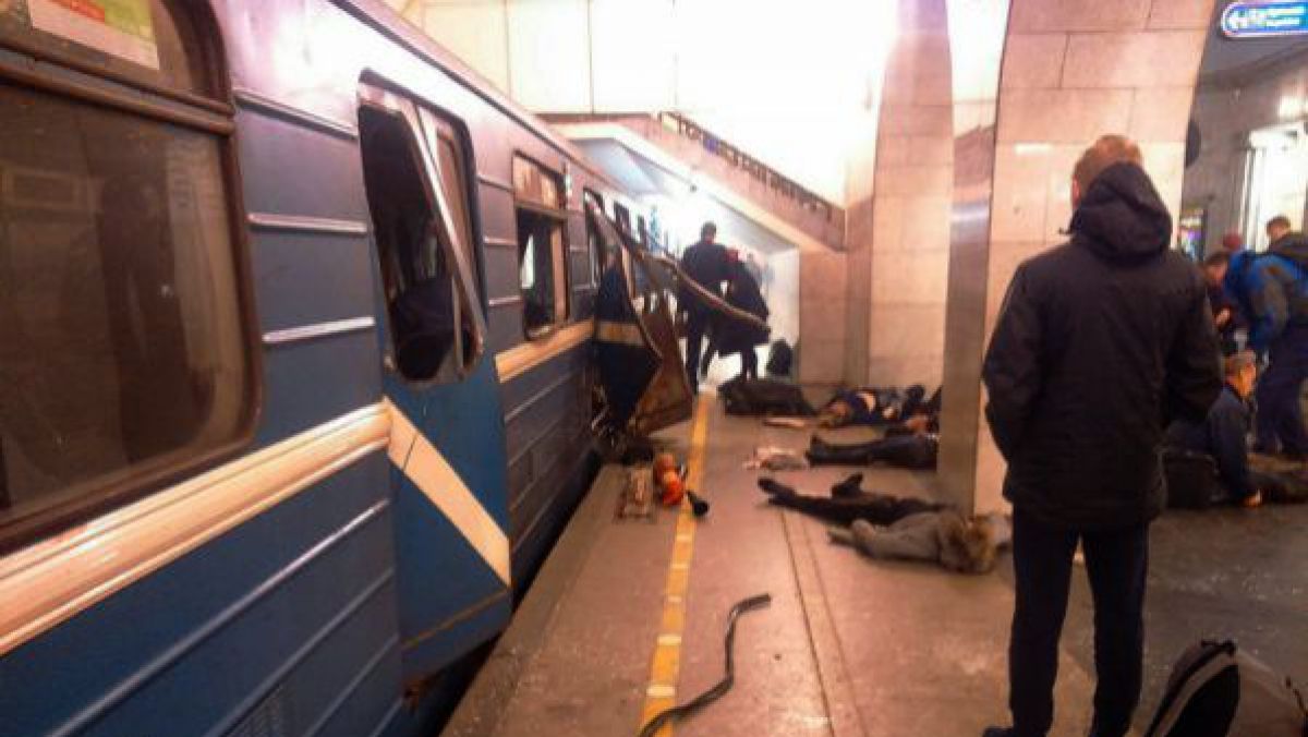 Conductorul garniturii de metrou din Sankt Petersburg, considerat erou