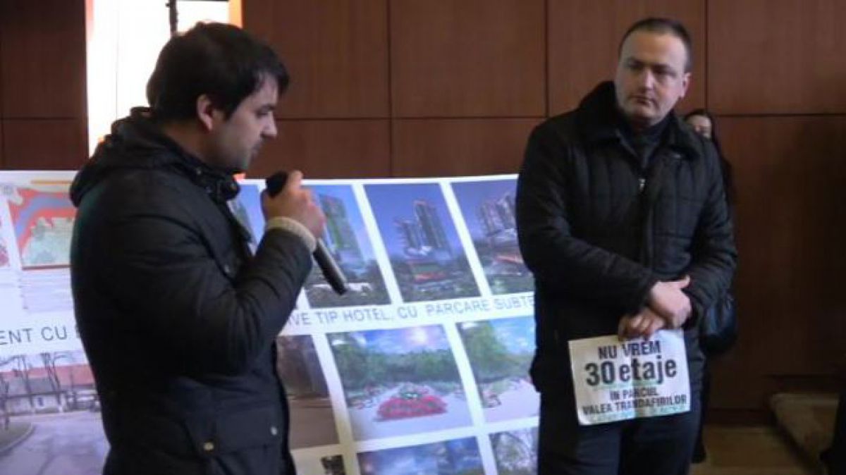 Consultări cu scandal privind construcția unui centru de agrement de 12 nivele în parcul Valea Trandafirilor din Chișinău