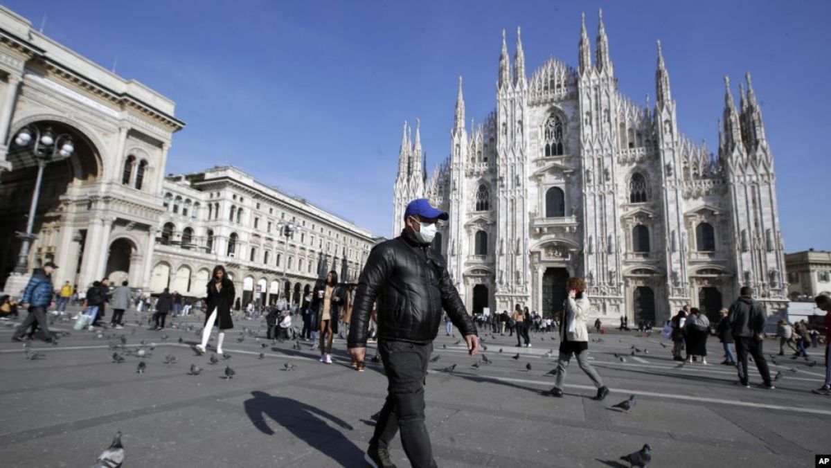 Coronavirus: Italienii vor fi obligaţi în curând să poarte mască permanent în exterior