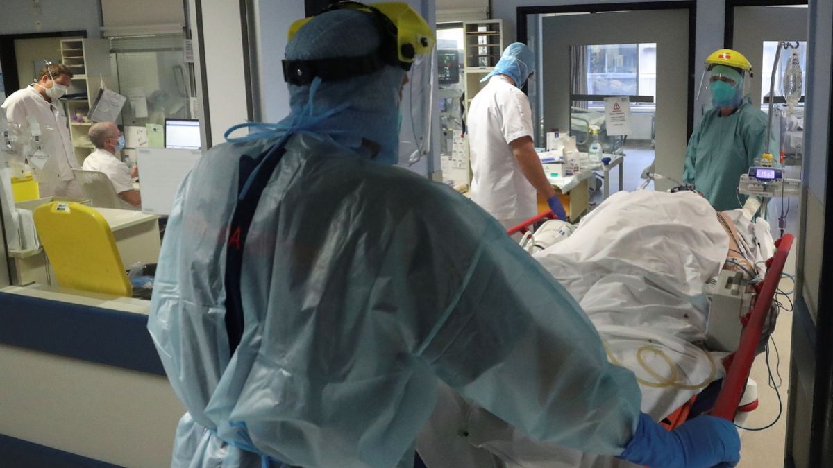 Coronavirus: Spitalele din Belgia sunt aproape de capacitatea maximă. Personal infectat, chemat să continue munca