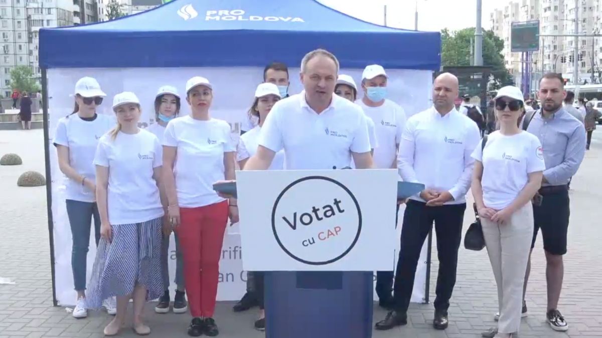 Corturile Pro Moldova, alături de cele ale concurenților electorali: „Lansăm campania de imunizare împotriva falsurilor”