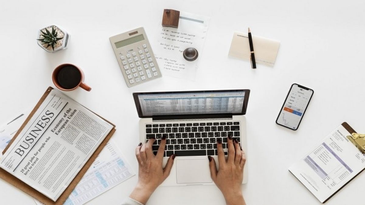 În primele opt luni ale anului, aproape 23.000 de credite au fost prelungite sau restructurate, iar numărul împrumuturilor noi a crescut cu 12,3%
