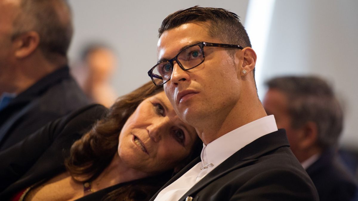Cristiano Ronaldo i-a interzis mamei sale să îi mai urmărească meciurile. Cum a explicat decizia