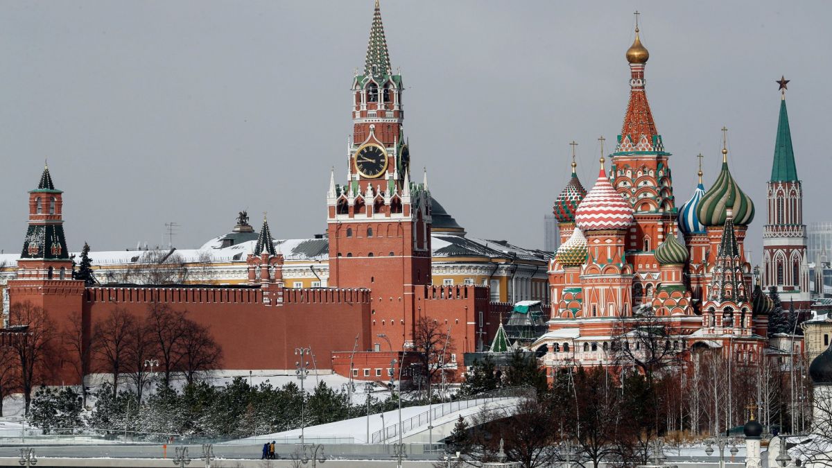 Criza ruso-occidentală legată de Ucraina, discutată la Moscova de miniștrii Apărării ai Rusiei și Marii Britanii