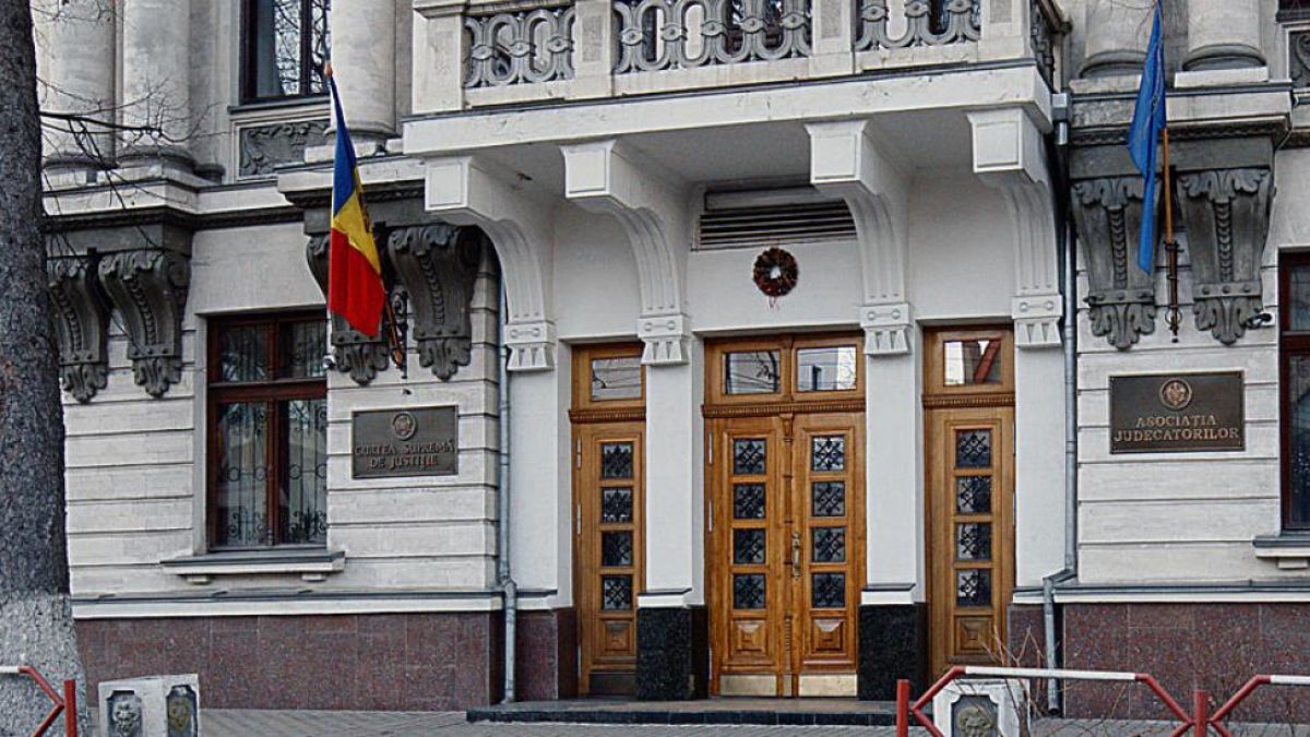 CSJ respinge ca inadmisibil recursul fostului candidat la funcția de procuror general Eduard Bulat împotriva deciziei Curții de Apel