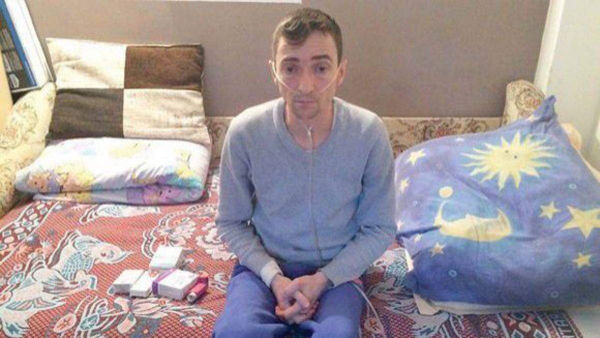 Cum se simte pacientul care a beneficiat de primul transplant pulmonar din România, efectuat de o echipă condusă de un chirurg moldovean