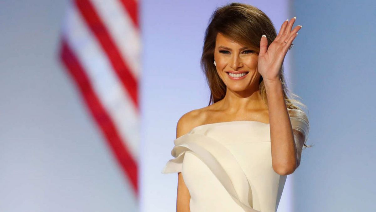 Daily Mail îi va plăti daune Melaniei Trump pentru că a scris despre ea că ar fi lucrat ca „escortă”