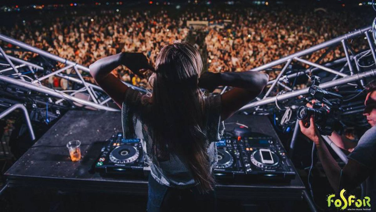 Noapte incendiară pe ritmurile celor mai tari piese ale anului. Iată când va avea loc festivalul de muzică electronică