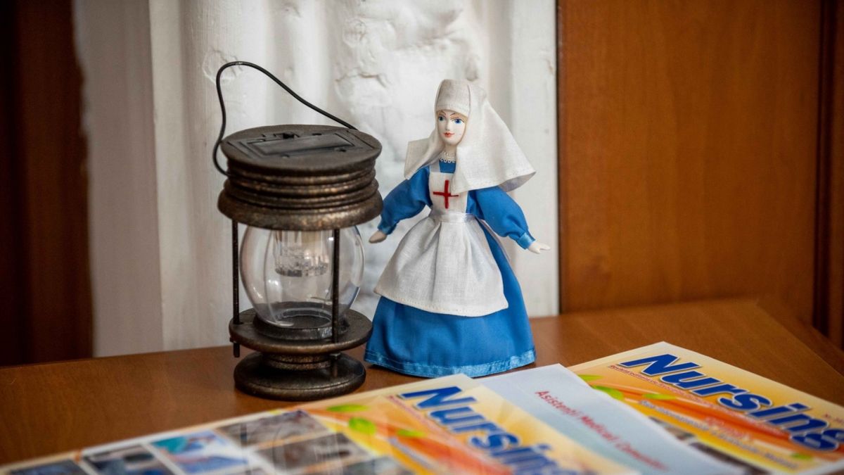 De la implementarea unor standarde în situații de criză, până la motivarea financiară. Șapte necesitați ale sistemului medical, identificate de Asociația de Nursing din Republica Moldova