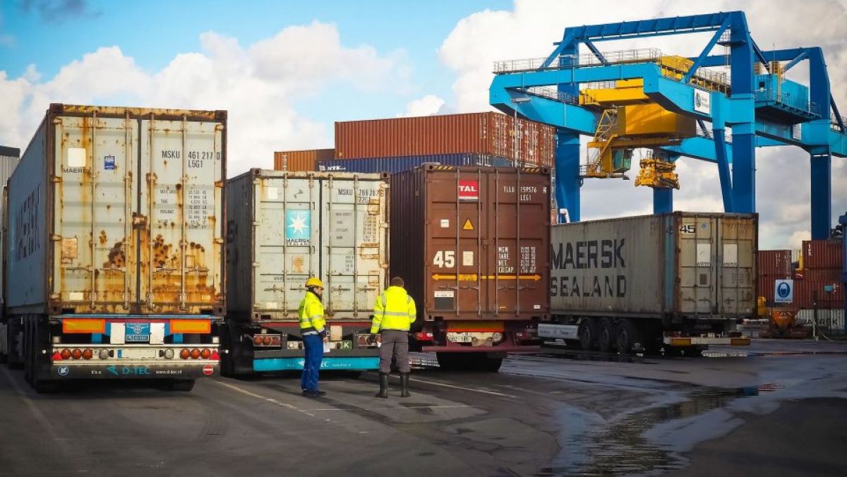 De la începutul anului, R. Moldova a importat de 2,4 ori mai mult decât a exportat. Care mărfuri sunt cele mai solicitate