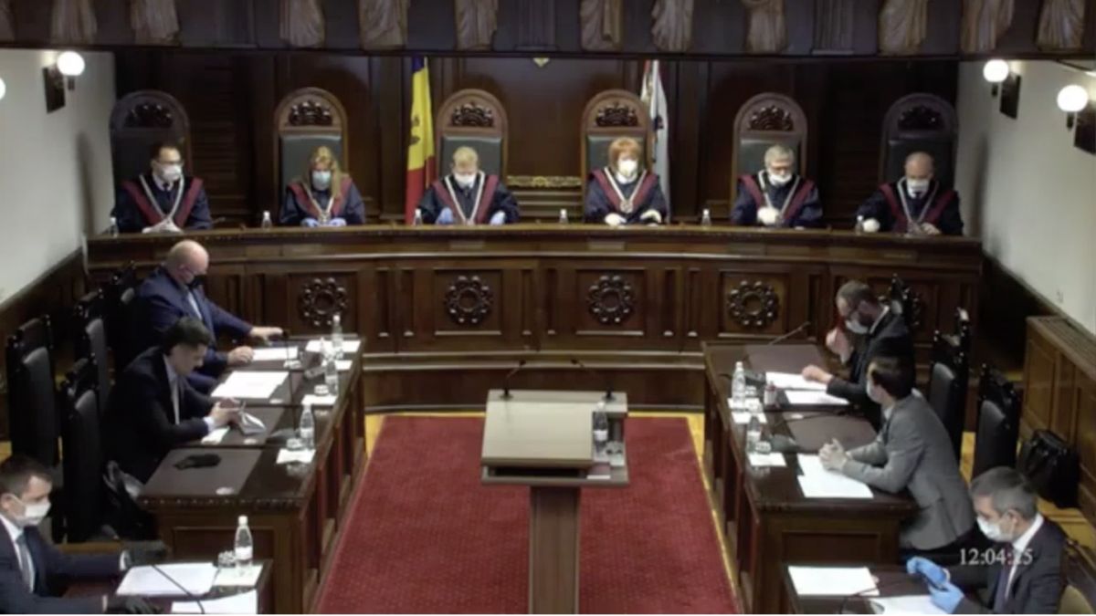 Decizia CC cu privire la legea anti-criză: Este neconstituțională