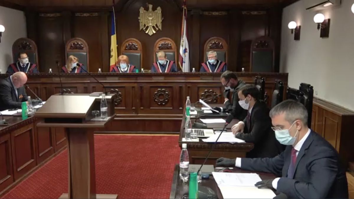 Decizie CC: Un articol din Legea securității statului, care prevede atribuții extinse pentru Consiliul Suprem de Securitate, este neconstituțional