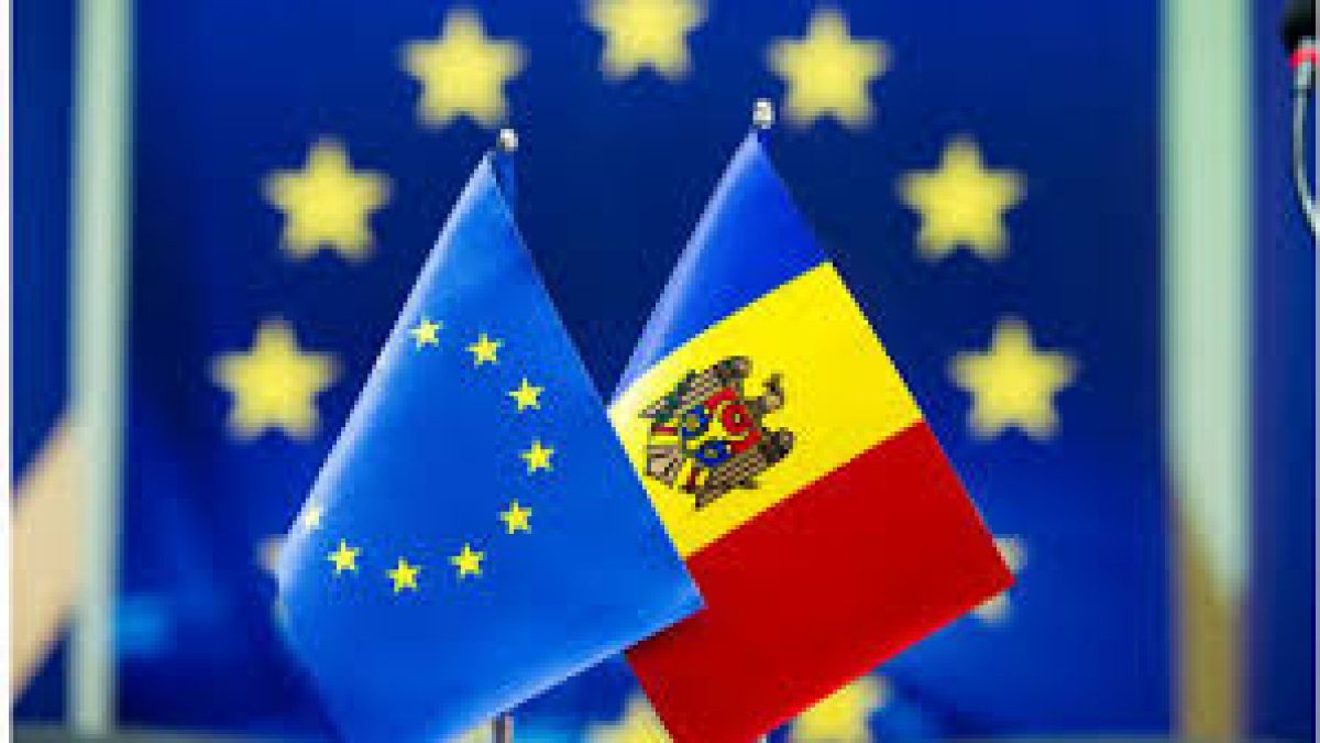 Delegația Uniunii Europene a donat medicilor de la Urgențe banii care urmau să fie cheltuiți pentru organizarea recepției de Ziua Europei