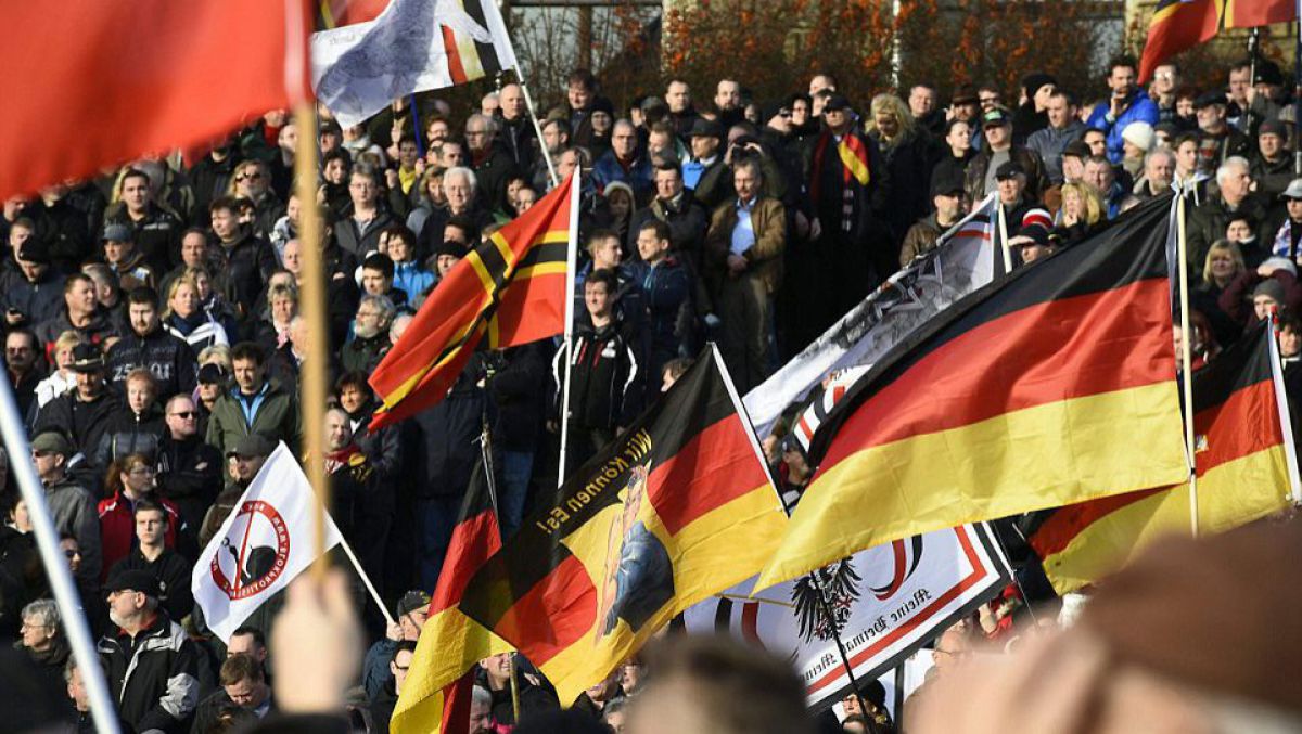 Demonstraţii împotriva imigranților în 14 orașe europene