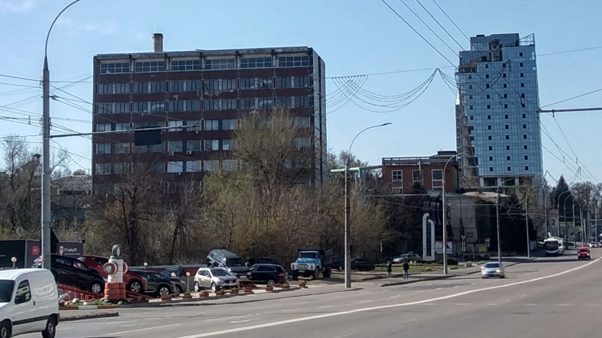 Deputat: Circa 100 de angajați de la fabrica „Bucuria” ar fi infectați cu COVID-19. Reprezentanții instituției susțin că este o dezinformare