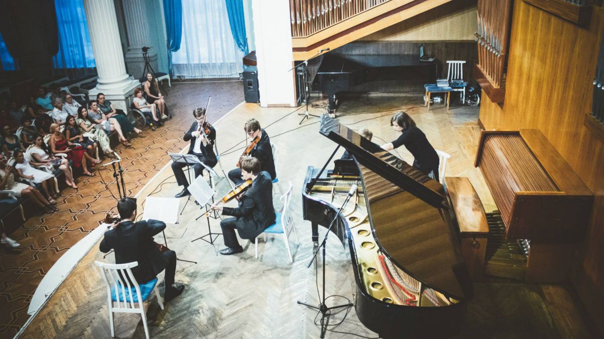 Diaspora culturală a donat 2000 euro pentru „Bach la Casa de Cultură”
