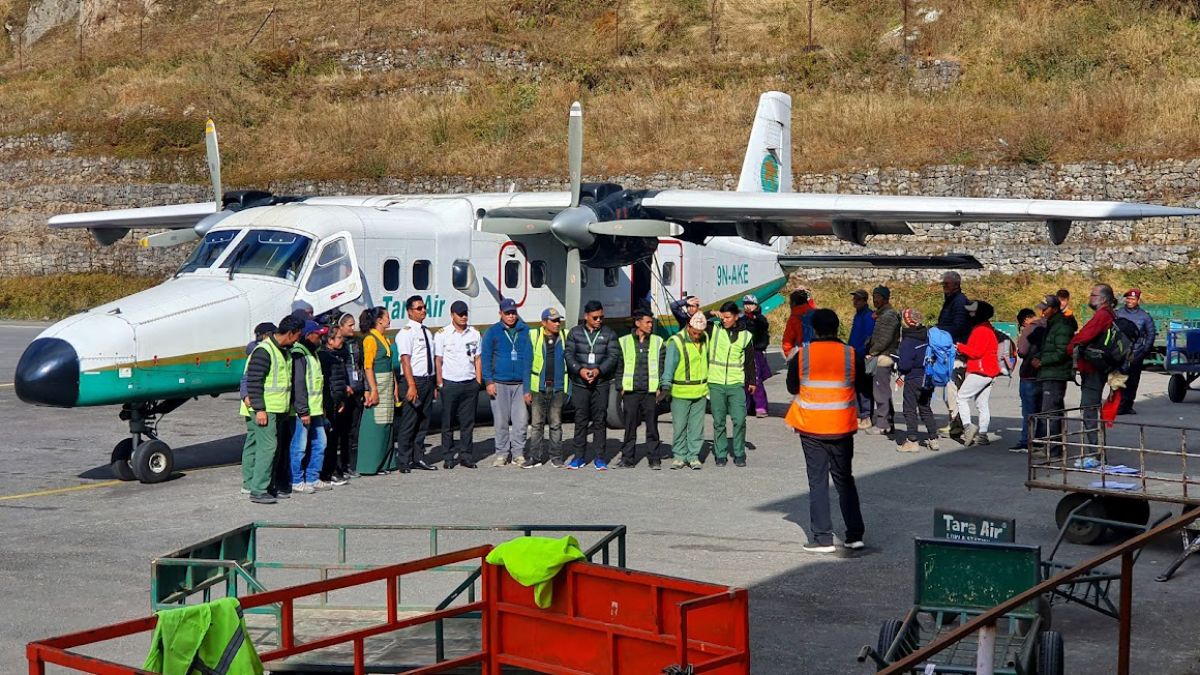 De ce aeroportul din Lukla este cel mai primejdios din lume și cum moldovenii au vopsit ouă în Nepal, de Paște. Istoriile documentarului MyEverest