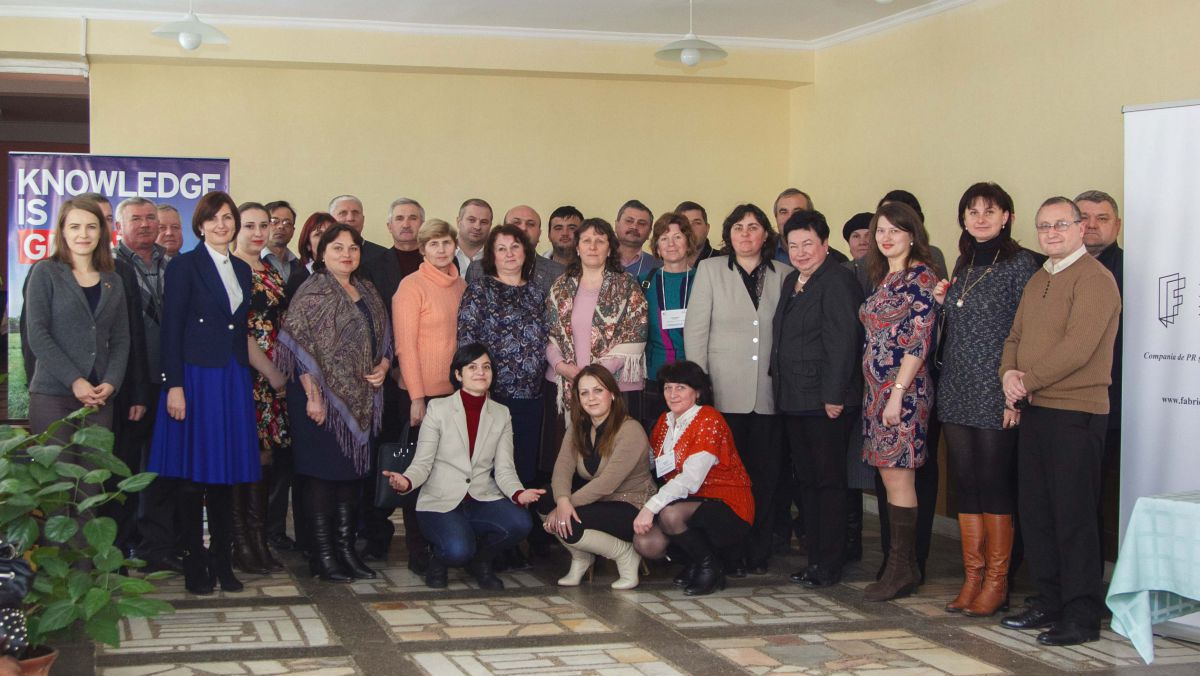 Dincolo de politic: Primarii din 30 de localități ale țării au fost instruiți cum să obțină fonduri externe pentru dezvoltarea comunității