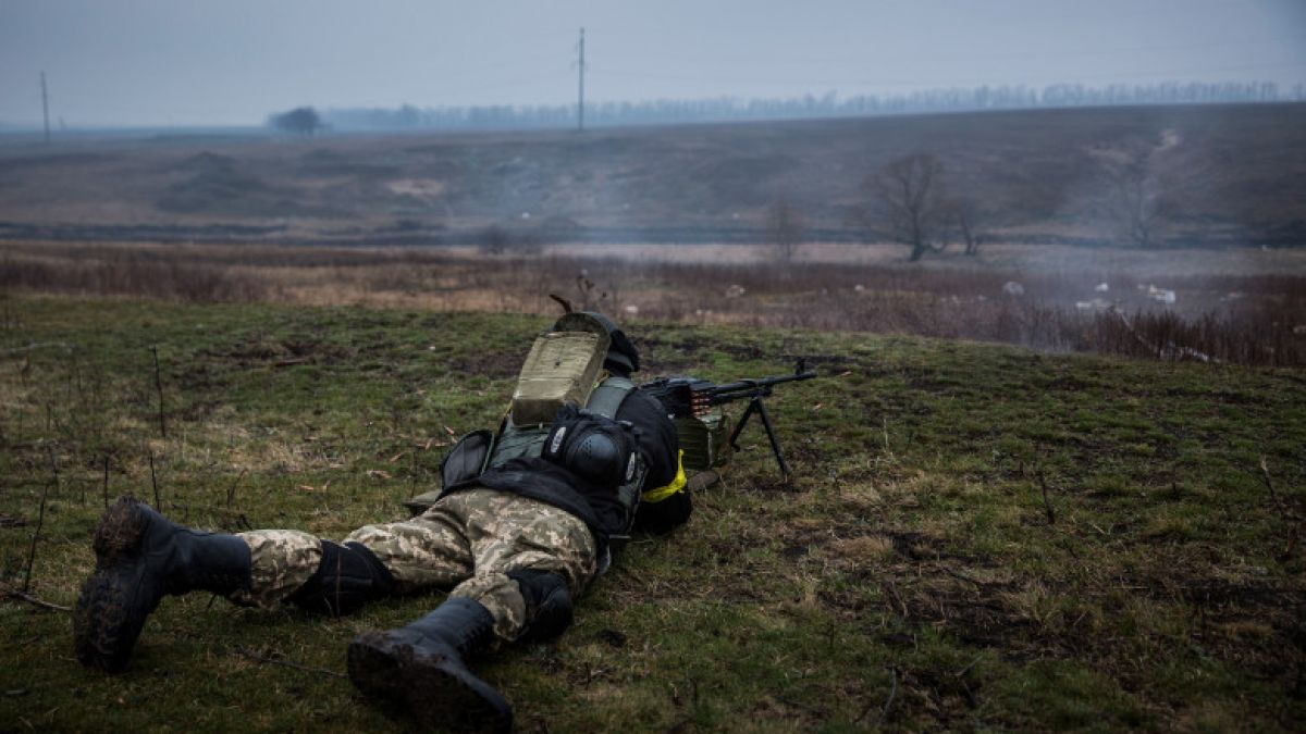Diplomația rusă confirmă că un ofițer arestat în Donbas are cetățenie rusă. Kievul susține că Rusia își recunoaște implicarea în conflictul din estul țării
