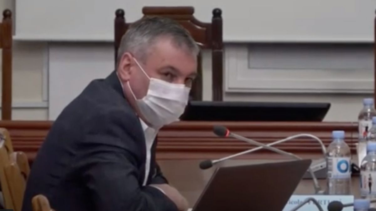 Directorul ANSP, despre protestul anti-vaccin „cu cipuri”: Nu e destul că „mânzul e în iapă”, dar noi am ales deja căpăstru. Este grav și rușinos (FOCUS)