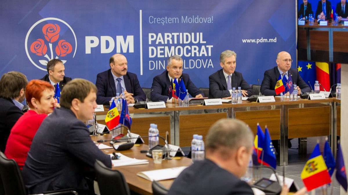 Discuțiile de la partid, lege pentru democrați? PDM insistă să le dea primarilor suplimente salariale în an electoral
