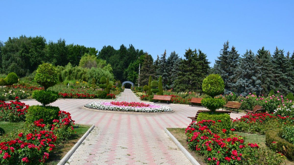 DOC. Biletele de intrare în Parcul Dendrariu s-ar putea scumpi