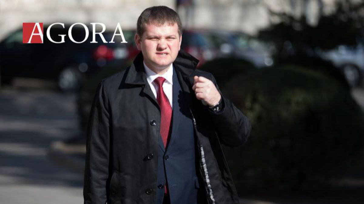 DOC. Munteanu reacționează la „chemarea” lui Usatîi: „Arderea pneurilor este dăunătoare”