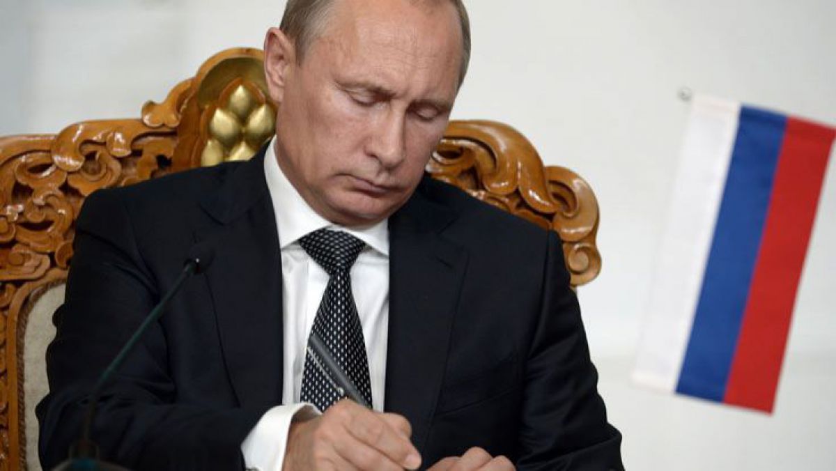 DOC. Un fost prim-ministru moldovean, decorat de Putin cu Ordinul Prieteniei Popoarelor