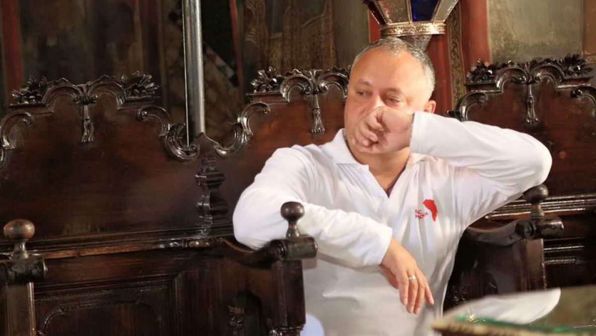 Dodon, din nou pe muntele Athos, alături de Episcopul Marchel și un militant anti-LGBT din SUA