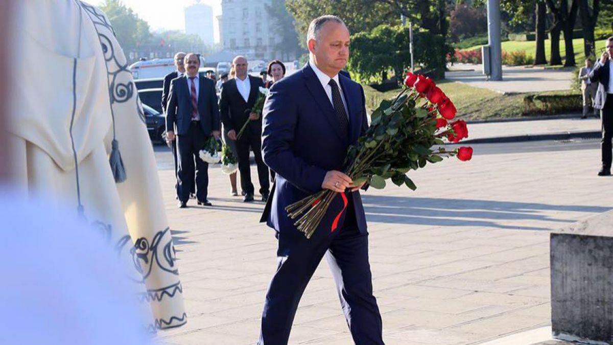 Ștefan cel Mare a vorbit limba moldovenească, spune Dodon