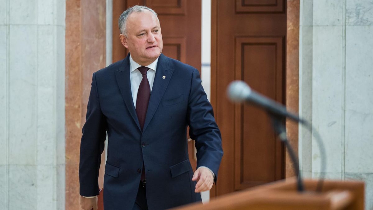 Dodon, despre „kulioșelul” lui Plahotniuc: „Am vrut să-i spun că iar umblați cu „borsetcile”, dar m-am încurcat”