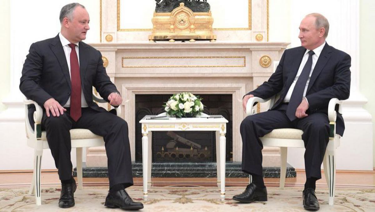Dodon i-a cerut lui Putin tehnică rusească „pentru nevoile orașelor” moldovenești