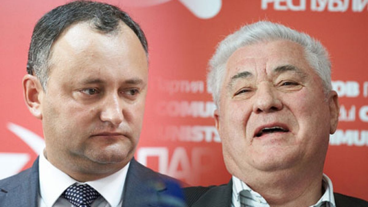 Dodon și Voronin, față-n față. Cei doi lideri de partide s-au întâlnit