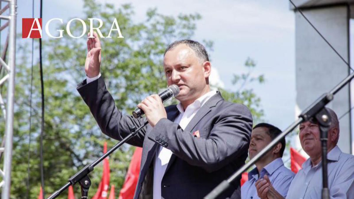 Dodon vrea să cânte „Smuglyanka” în PMAN: Avem misiunea de a elibera din nou Moldova