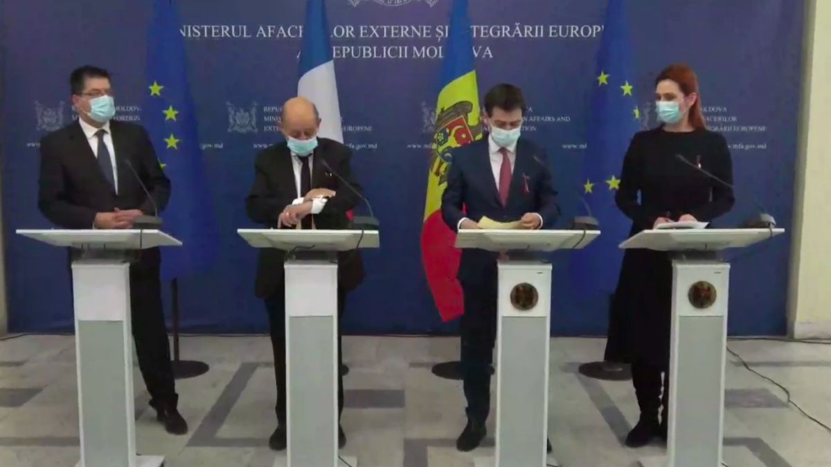 Doi înalți oficiali europeni, care sunt în vizită la Chișinău, susțin o conferință de presă (LIVE)