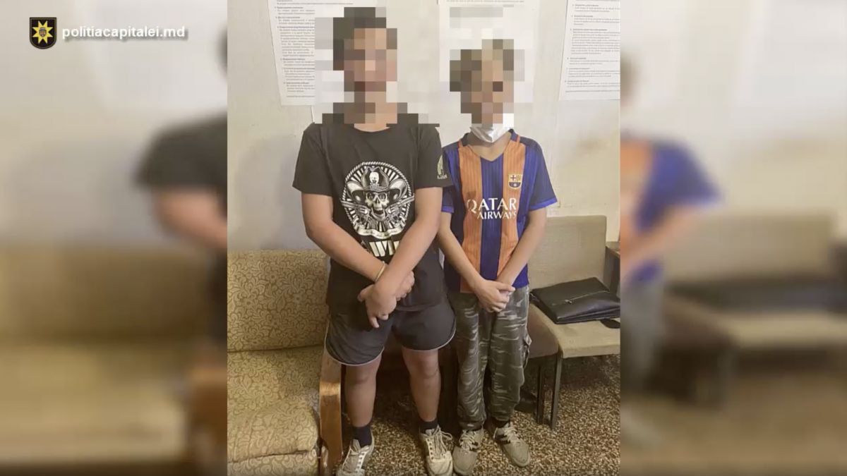 Doi minori, de 11 și 15 ani, au jefuit un bărbat de 50 de ani, în plină stradă