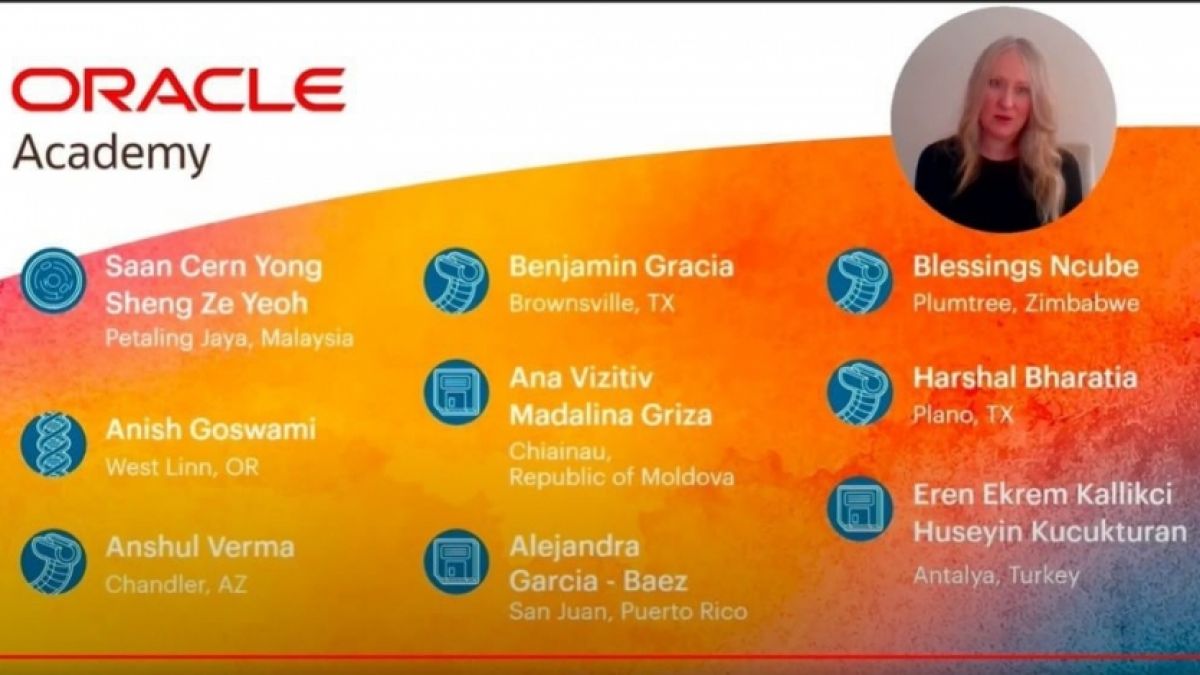 Două eleve din Chișinău au obținut premiul special Oracle Academy în valoare de cinci mii de dolari