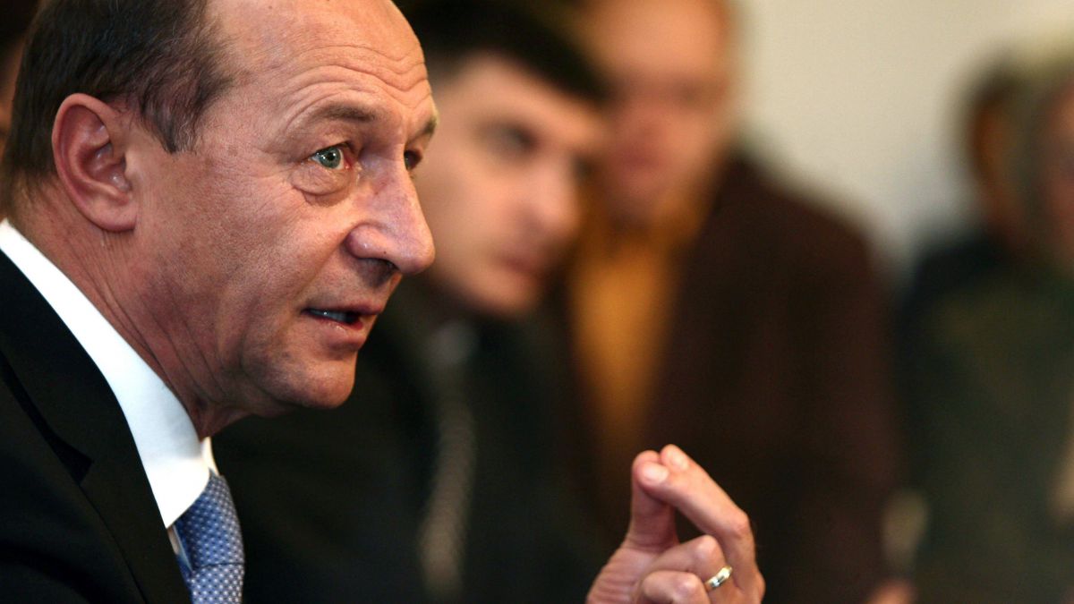Băsescu nu e sigur că va depune jurământul pentru cetățenia moldovenească
