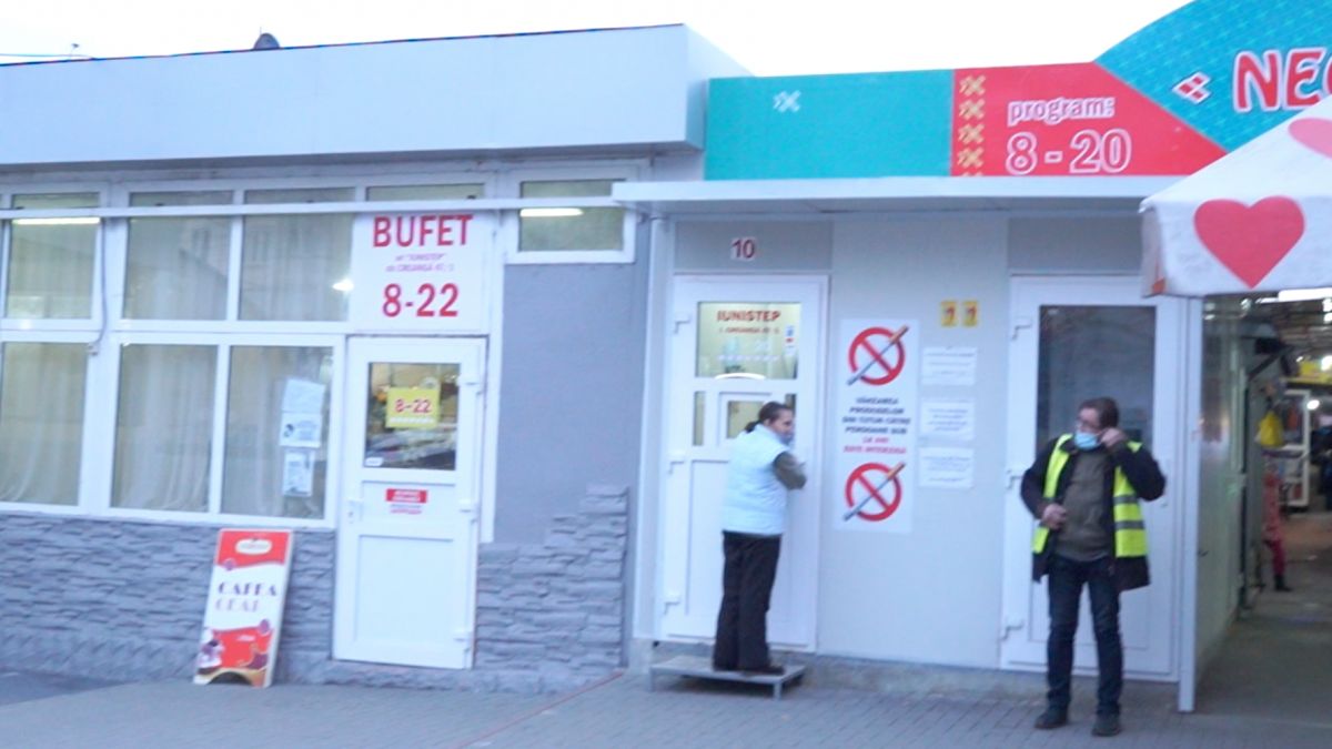 Epopeea a doi agenți economici care vând ilegal țigări. Au fost puși pe jar după sesizarea AGORA (VIDEO)