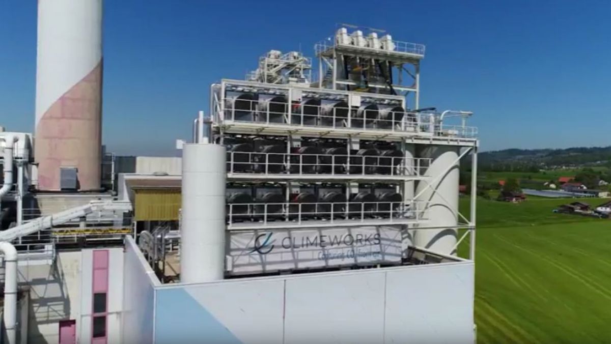 VIDEO. O companie captează CO2 din atmosferă și îl transformă într-un produs util