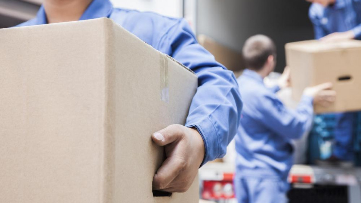 Exodul muncitorilor ucraineni chemați la război lovește economiile emergente ale Europei. Cum se descurcă directorii de companii