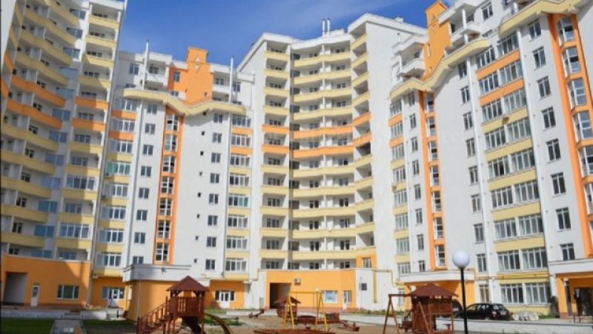 Expert: Moldovenii au nevoie de 11 salarii medii anuale pentru procurarea unui apartament