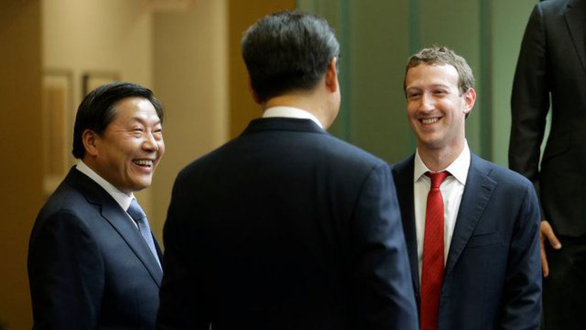 Facebook ar putea implementa funcții pentru monitorizare și cenzură în schimbul ridicării interdicției impuse de Guvernul Chinez