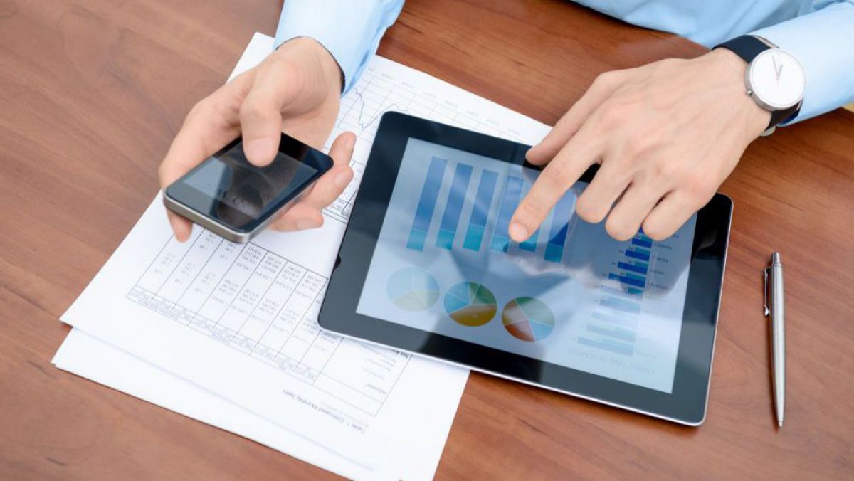 Factura medie pentru serviciile de telefonie mobilă a crescut cu 3,4%