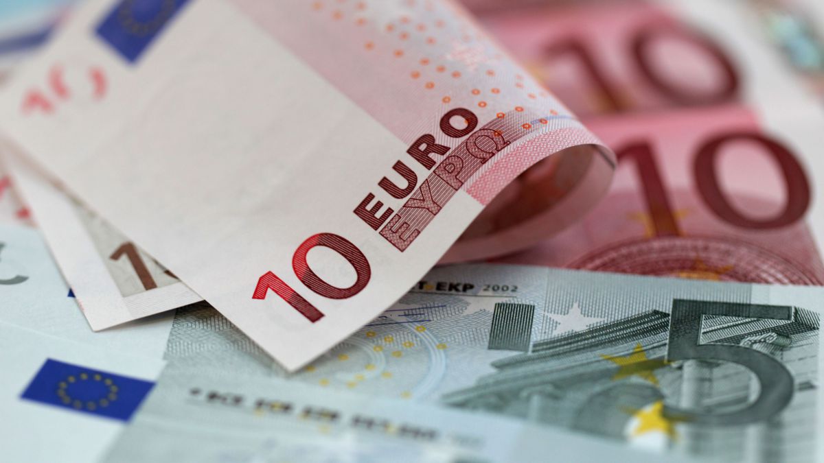 Filip: „Anul acesta am putea primi două tranșe din suportul macrofinanciar”. Experți: „Poate în 2019”