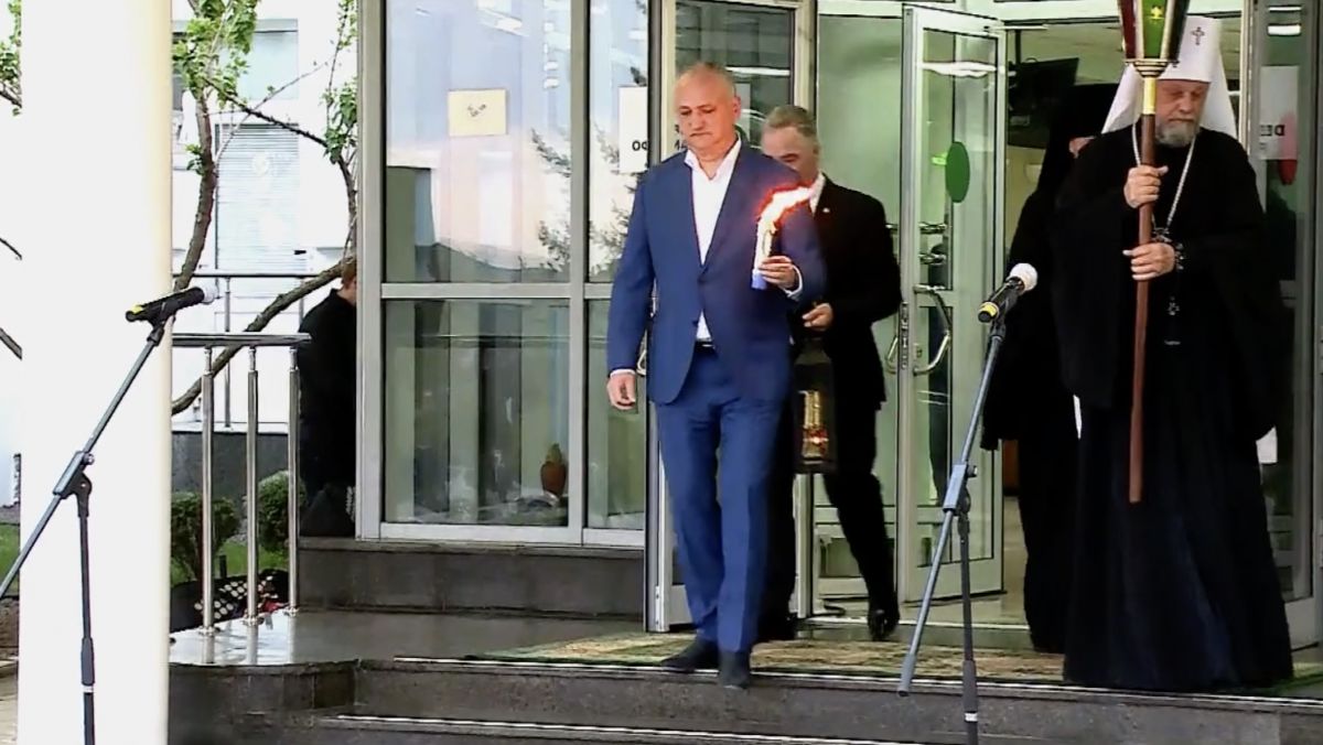 Focul Haric a ajuns în țara noastră. De la ceremonie nu a lipsit Igor Dodon (VIDEO)