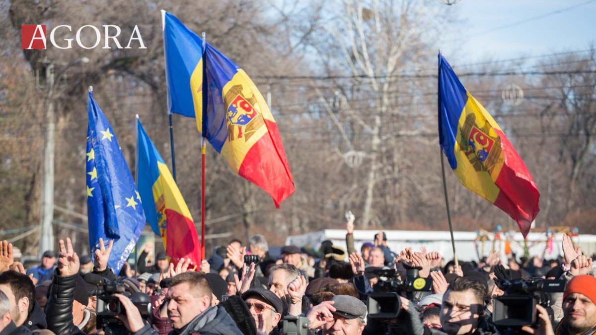 FOCUS. Drona Agora, huiduită de protestatarii din PMAN