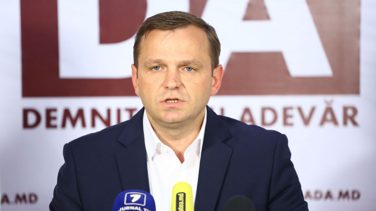 FOCUS. Năstase, avertisment pentru Plahotniuc: Ai grijă că ți se apropie cântecul de lebădă