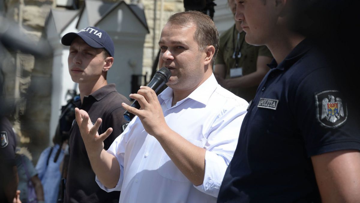 FOCUS. Un deputat susține că moldovenii și rușii au stat la baza statalității moldovenești. Țîcu: A spune asta e ca și cum...