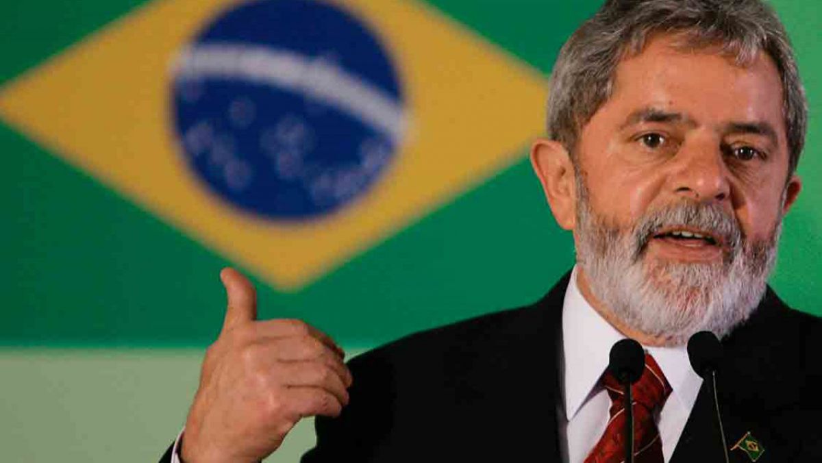 Fostul preşedinte brazilian a fost condamnat la nouă ani şi şase luni de închisoare